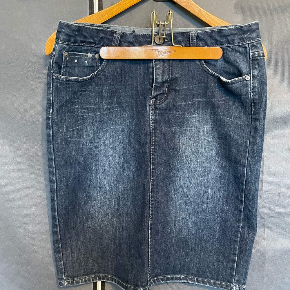 Vanilla Star Blue Knee-Length Pencil Skirt